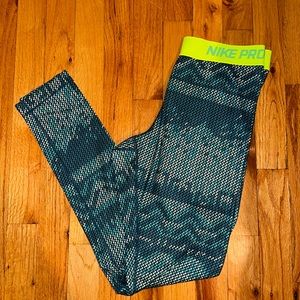 Nike Pro Full Length Leggings
